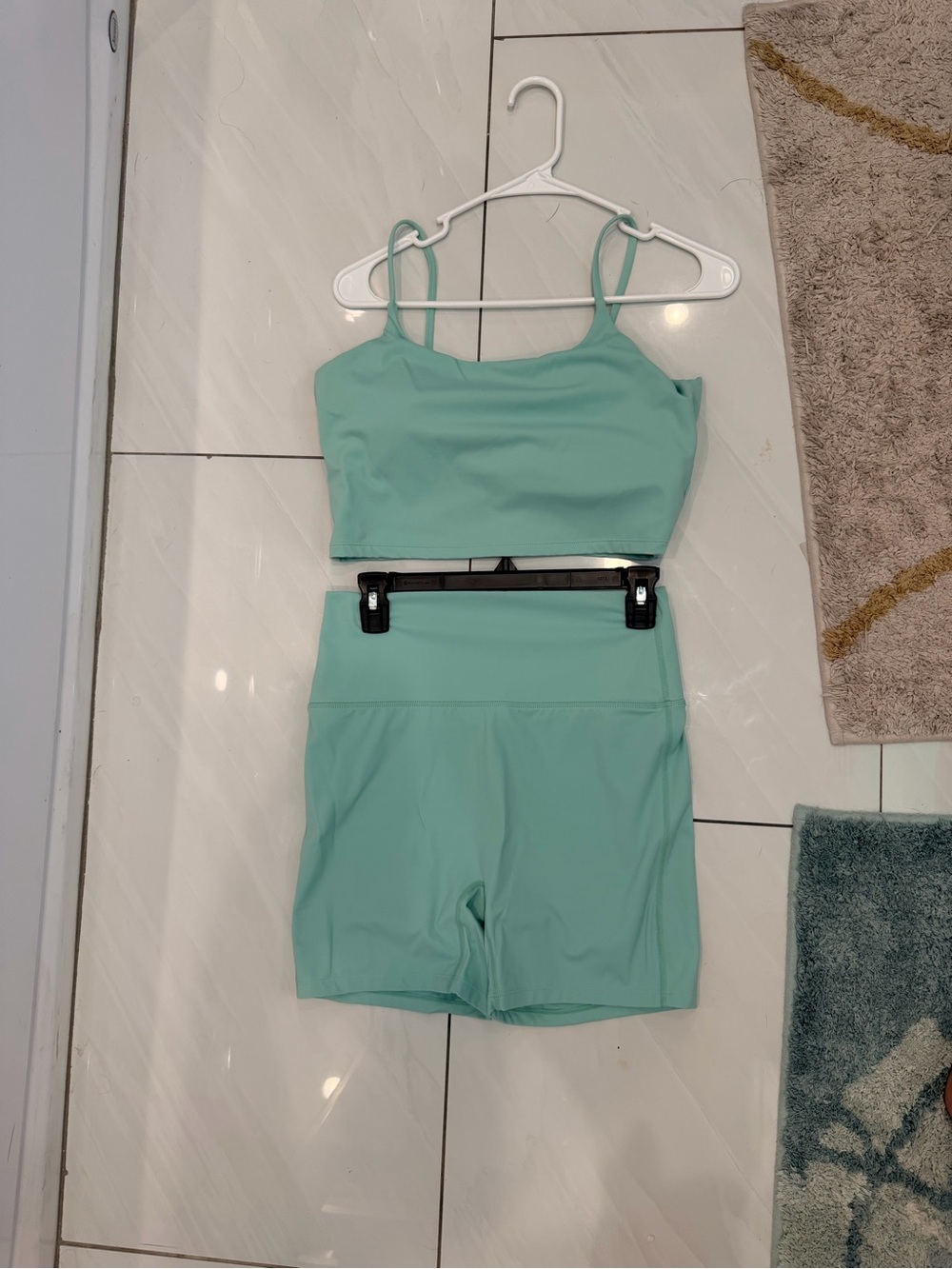 Green Active Crop Top & High-Waist Shorts Set